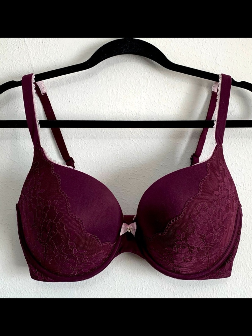 Victoria’s Secret Body By Victoria Perfect Shape Underwire Bra
